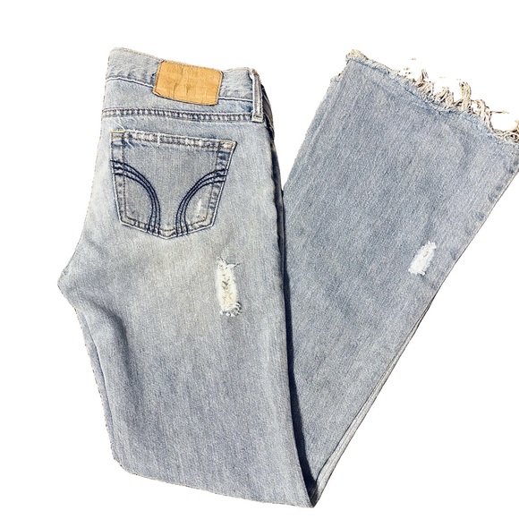 Hollister Vintage Y2K Low Rise Flare Light Wash Jeans - Picture 5 of 12